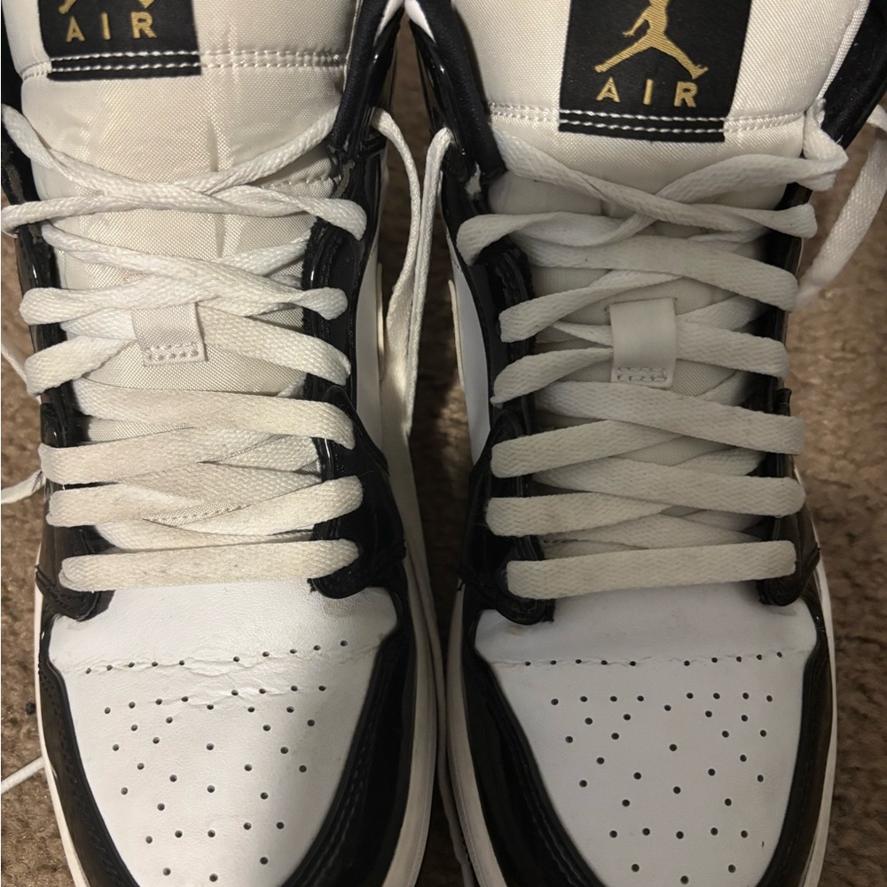 Men's Air Jordan Retro 1 Mid SE Casual Shoes